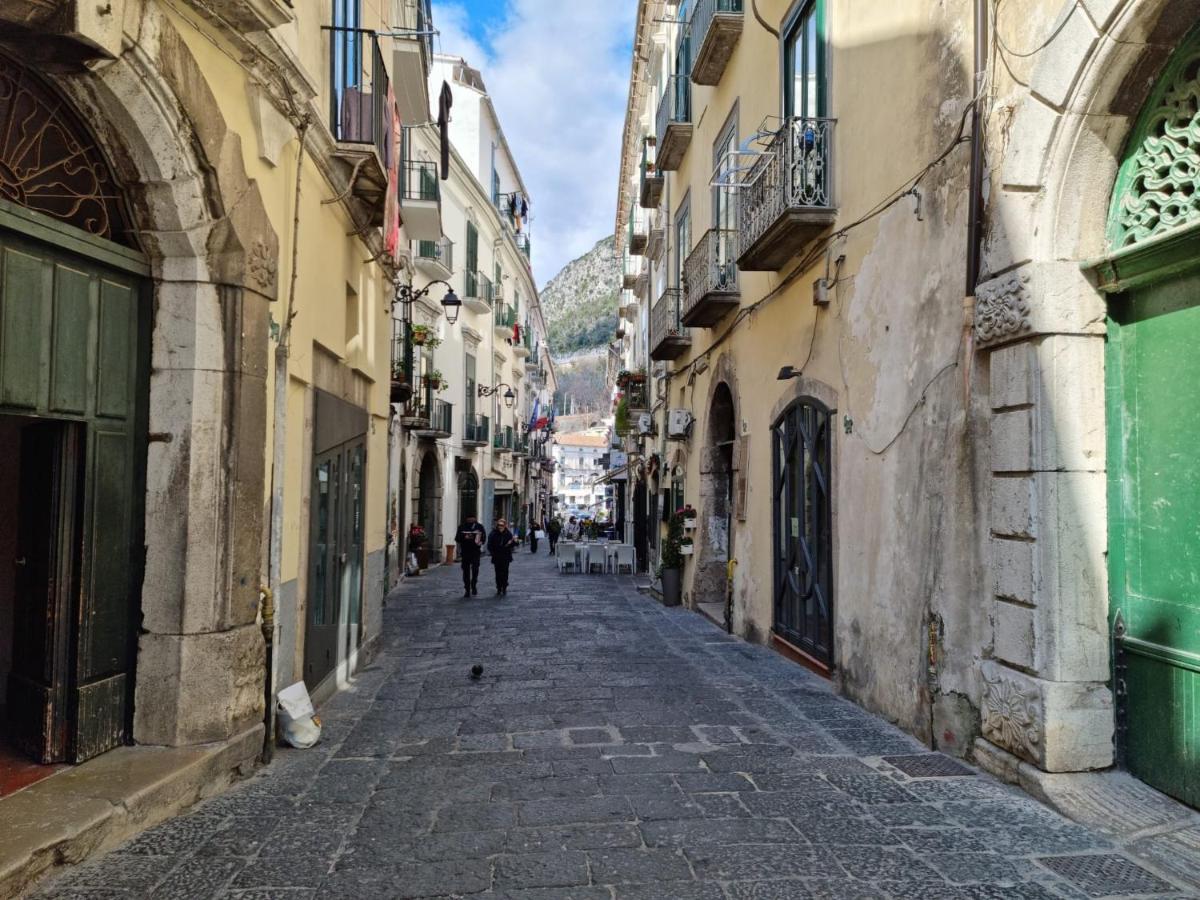 Apartamento La Casa Nel Duomo Vietri Exterior foto